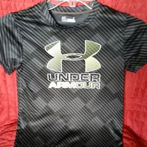 Boys under armour shirt